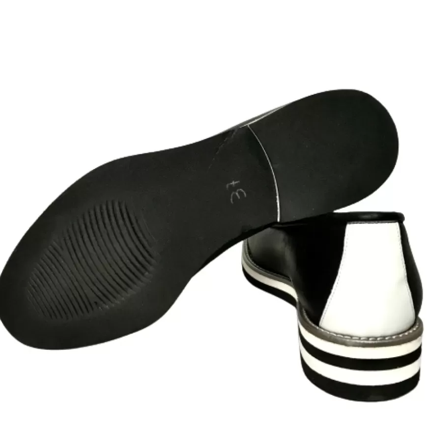 Donna CAMARRI CALZATURE Scarpe Donna | Ballerina Artigianale In Pelle Nera E Bianca