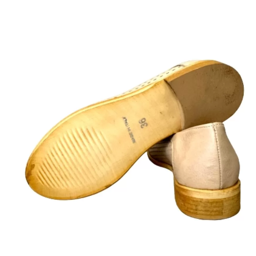 Donna CAMARRI CALZATURE Scarpe Donna | Mocassino Artigianale In Pelle Forata Nude