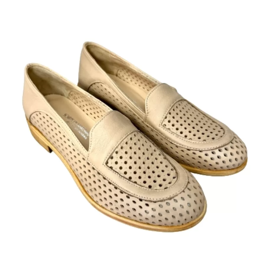 Donna CAMARRI CALZATURE Scarpe Donna | Mocassino Artigianale In Pelle Forata Nude