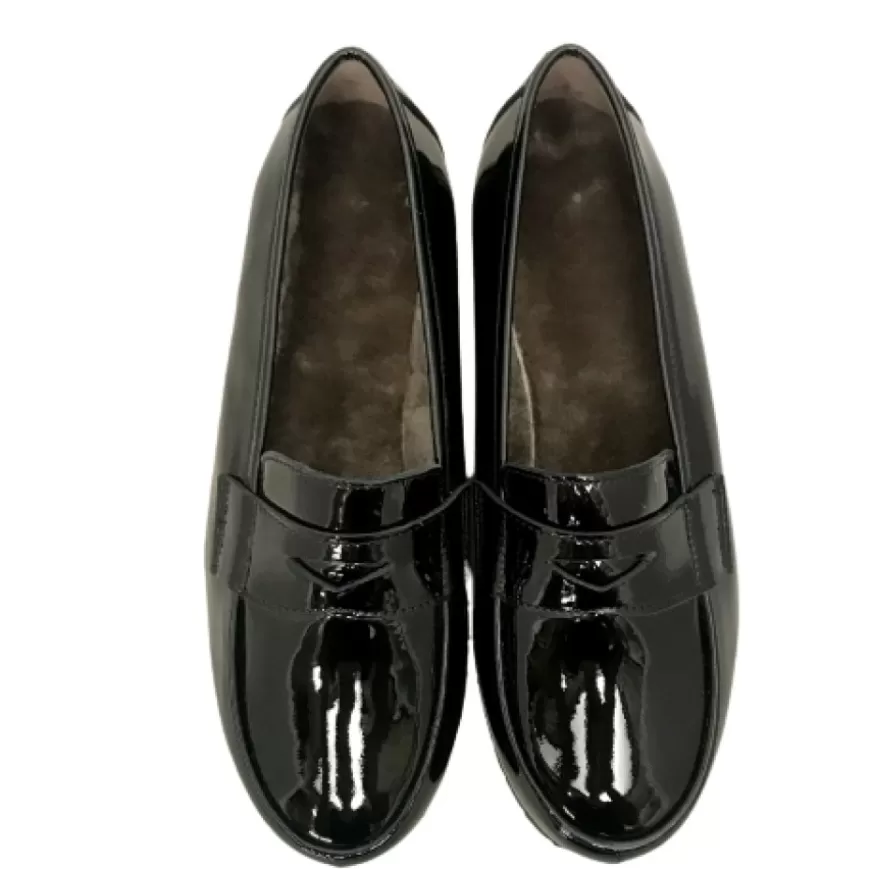 Donna CAMARRI CALZATURE Scarpe Donna | Mocassino Artigianale In Vernice Nera E Fodera Di Agnello