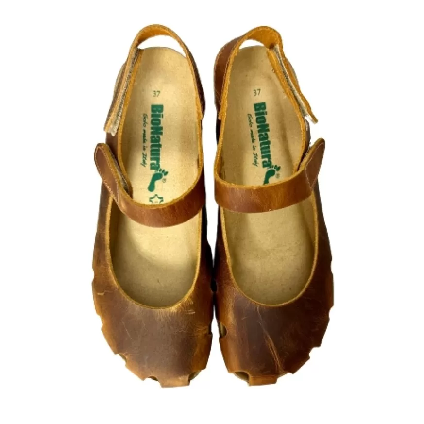 Donna CAMARRI CALZATURE Scarpe Donna | Sandalo Bionatura Chiuso In Punta In Pelle Oleata Albicocca