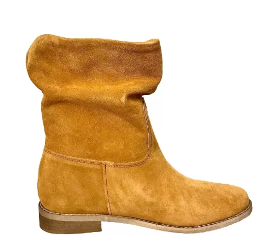Donna CAMARRI CALZATURE Scarpe Donna | Stivale In Camoscio Arricciato E Zeppa Interna
